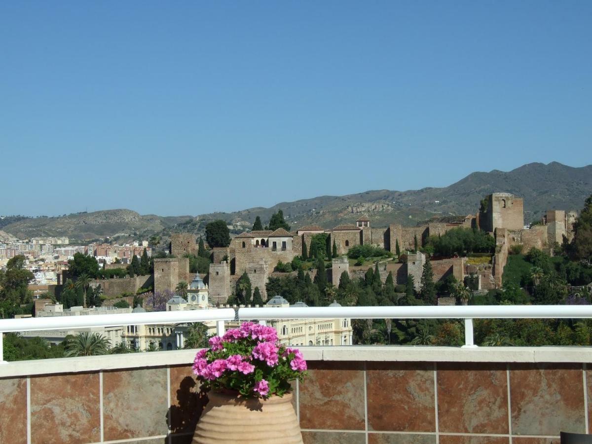 Malagueta Mar Apartment Малага Екстериор снимка